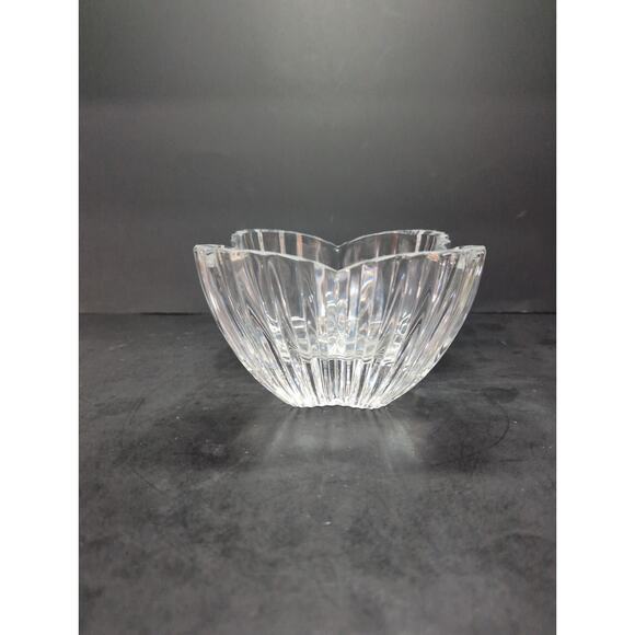 Mikasa Lead Crystal‎ Tulip Bowl Candy Dish, Elegant Nut Bowl, Table Centerpiece - Picture 9 of 9